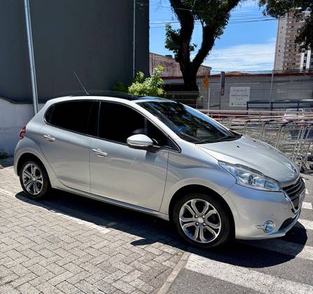 PEUGEOT 208 1.6 GRIFFE 16V FLEX 4P AUTOMÁTICO